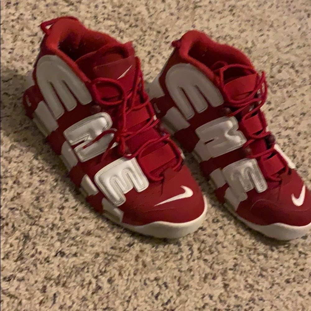 Air More Uptempo Supreme "Suptempo" Red